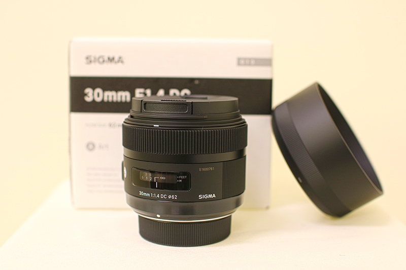 Sigma 30mm f1.4 DC Lens